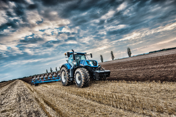 Attracting investment in a company selling used agricultural machinery